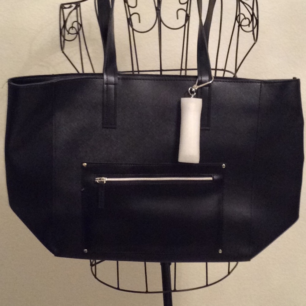Large tote
